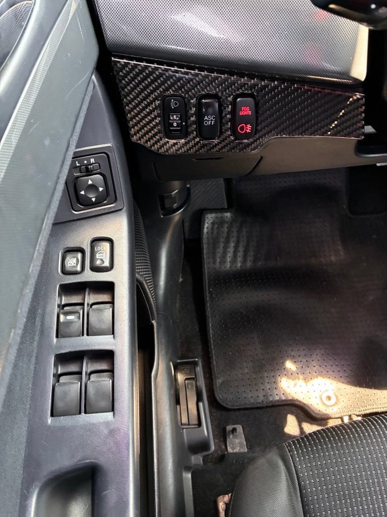Used 2010 Mitsubishi Lancer Evolution SE AWD/4WD image 27