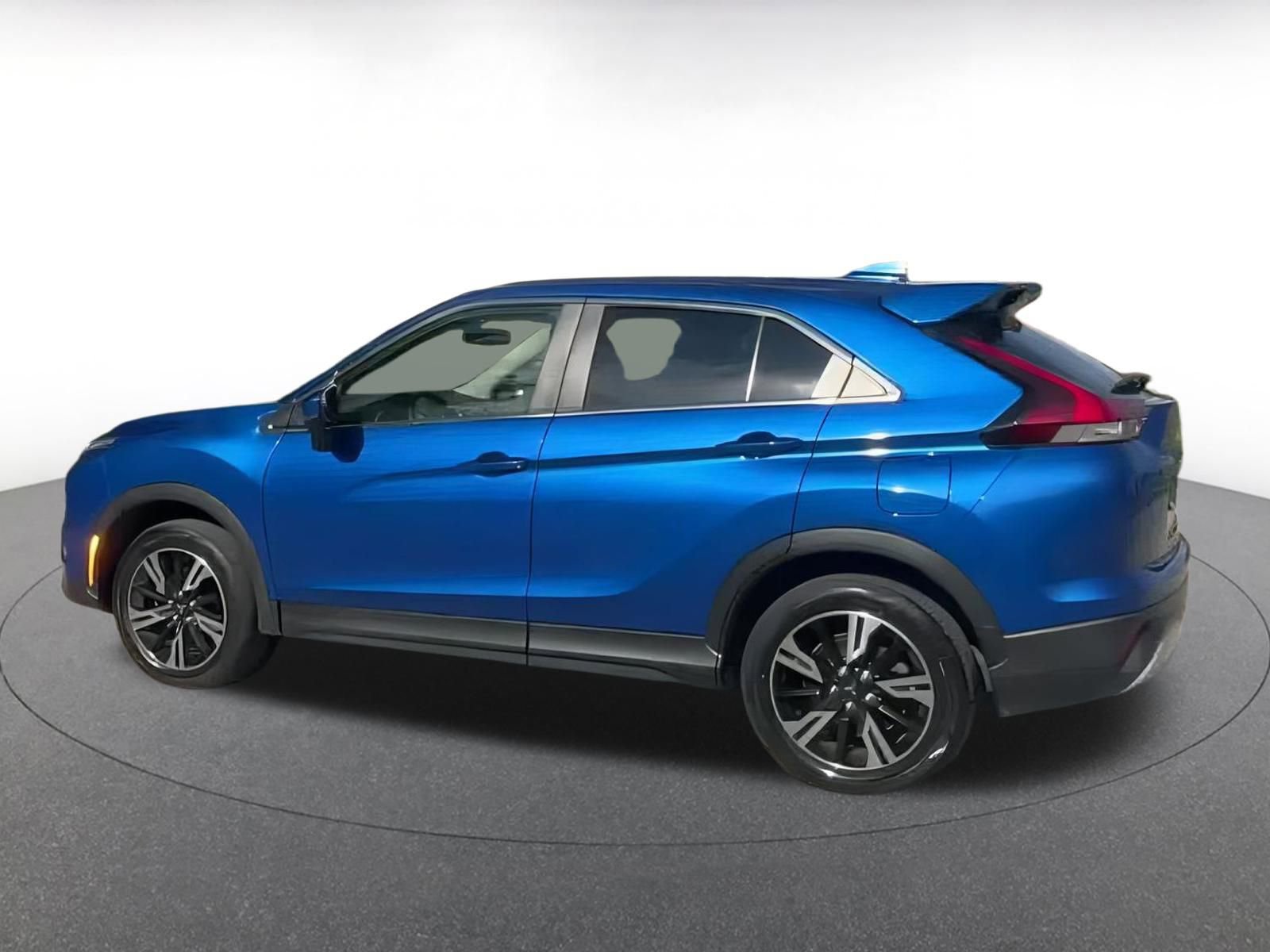 Used 2023 Mitsubishi Eclipse Cross SE image 16