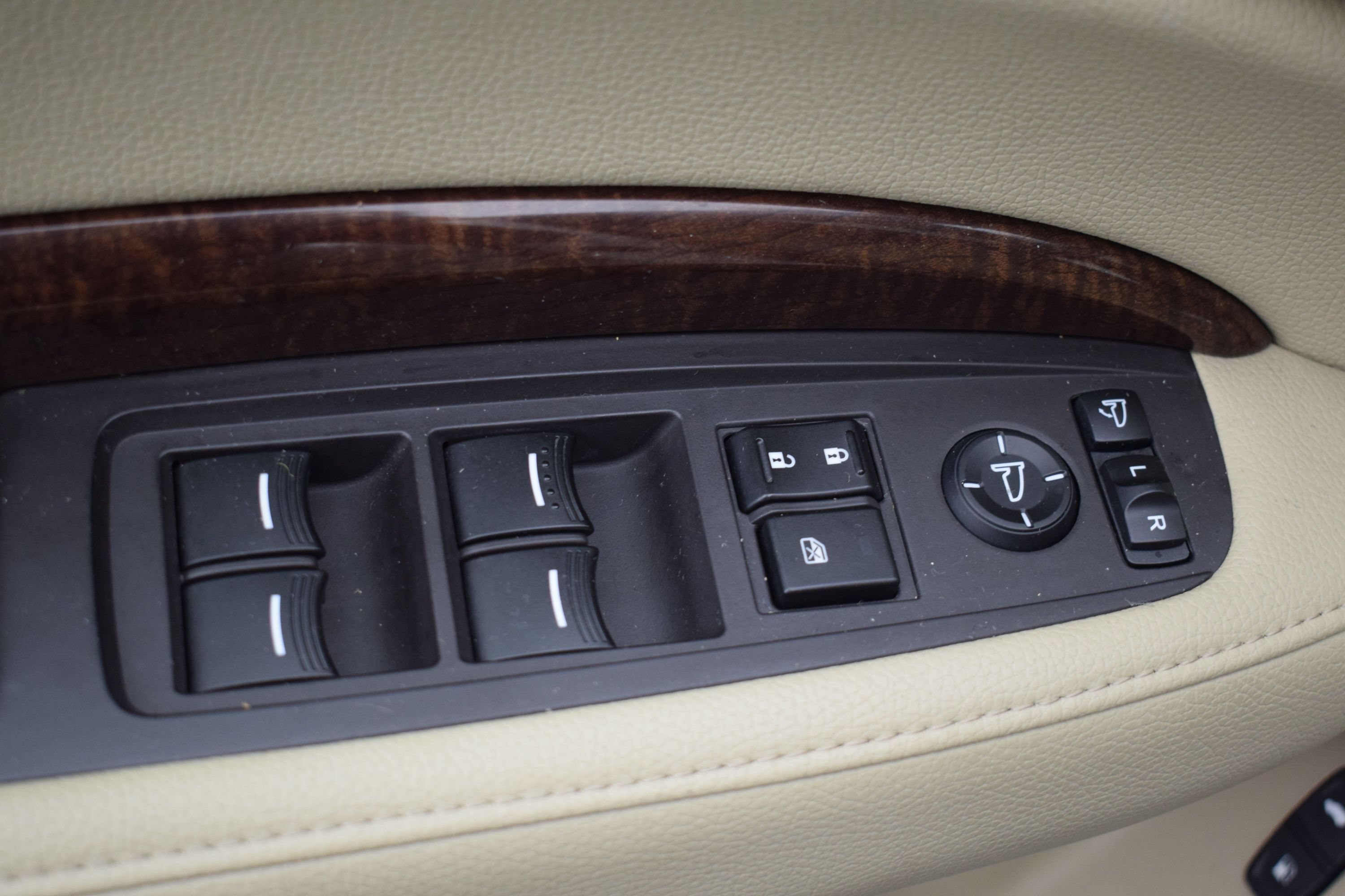 Used 2018 Acura MDX SH-AWD w/ Technology Package image 18