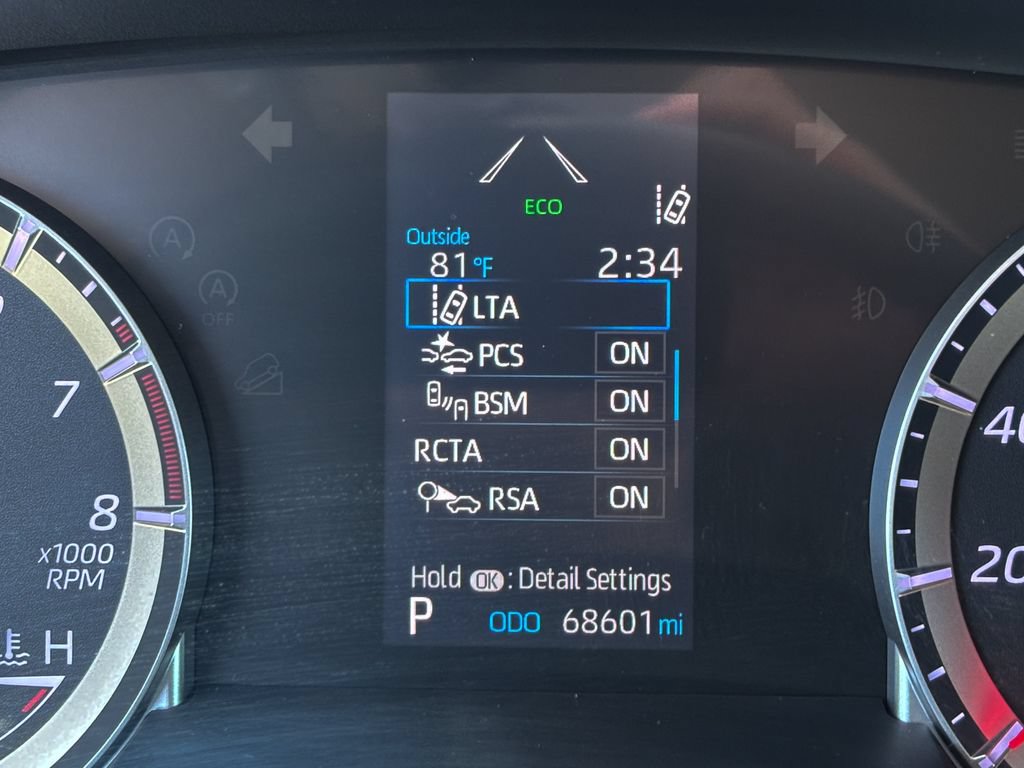 Used 2020 Toyota Highlander LE AWD/4WD image 31
