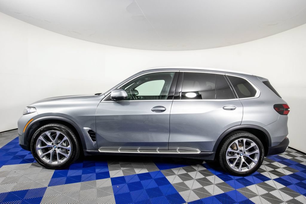 Used 2026 BMW X5 xDrive40i AWD/4WD image 8