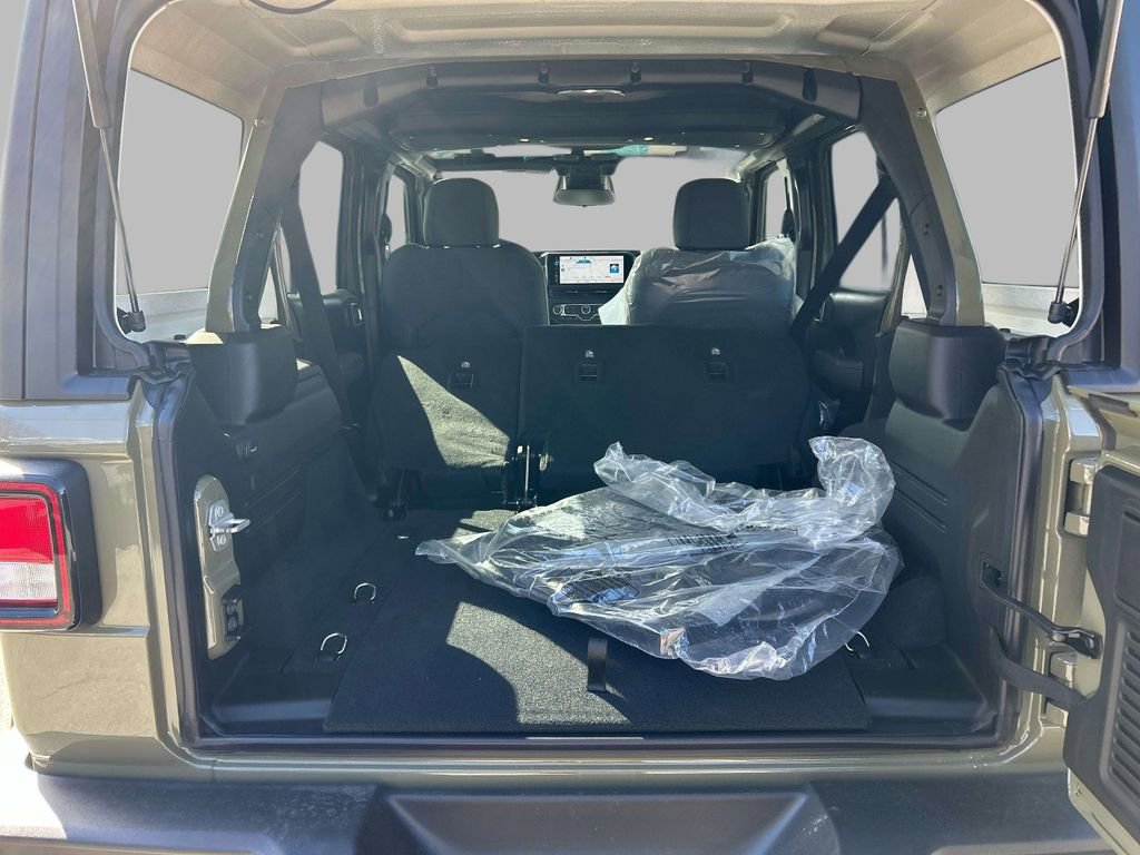 New 2026 Jeep Wrangler Unlimited Sport AWD/4WD image 7