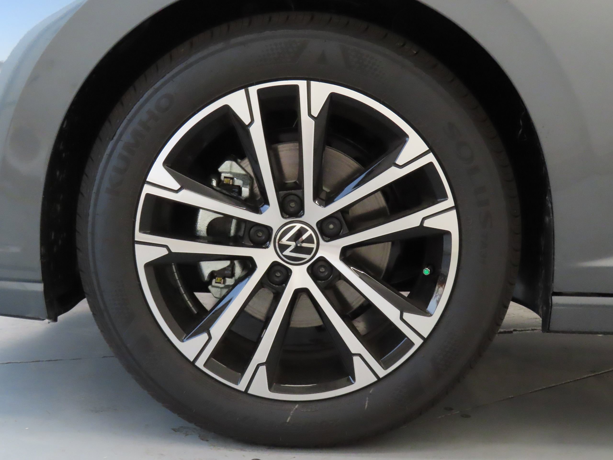 New 2026 Volkswagen Jetta Sport FWD image 25