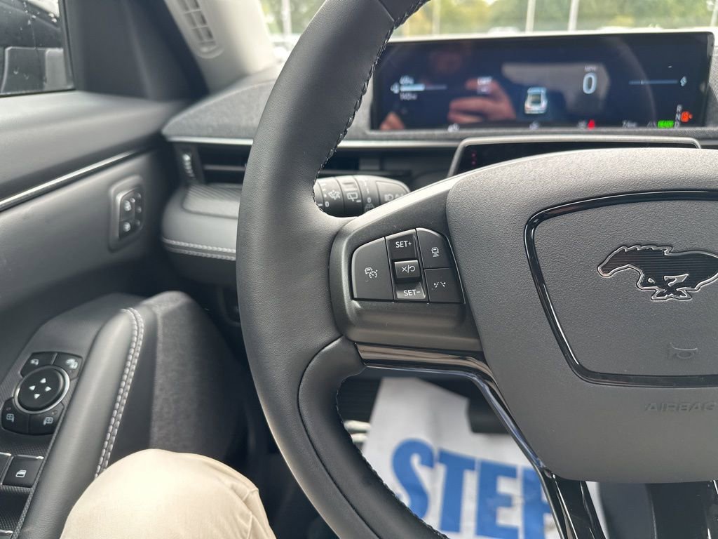 New 2025 Ford Mustang Mach-E Premium image 25
