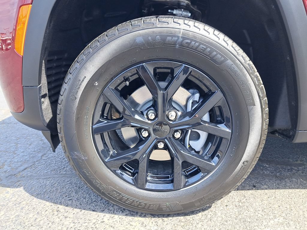 New 2026 Jeep Grand Cherokee Altitude AWD/4WD image 29