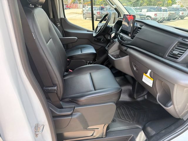 New 2027 Ford Transit 250 148 Medium Roof w/ Load Area Protection Package RWD image 15