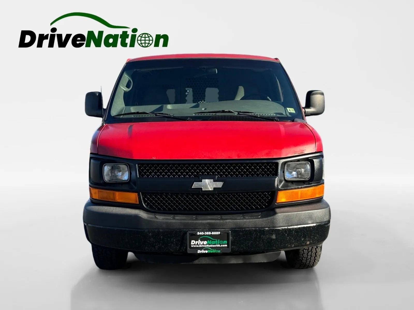 Used 2009 Chevrolet Express 2500 w/ Power Package image 2