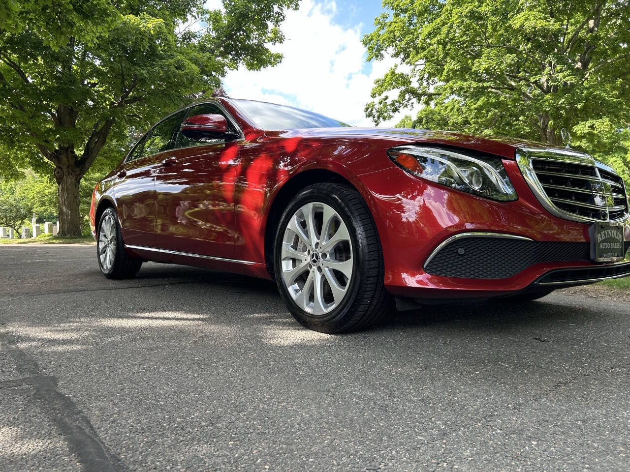 Used 2019 Mercedes-Benz E 450 4MATIC Sedan w/ Driver Assistance Package image 2
