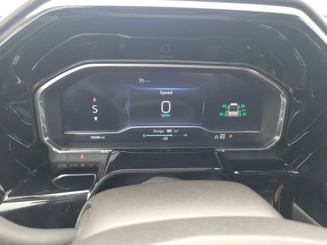 Used 2023 Chevrolet Silverado 1500 RST image 40