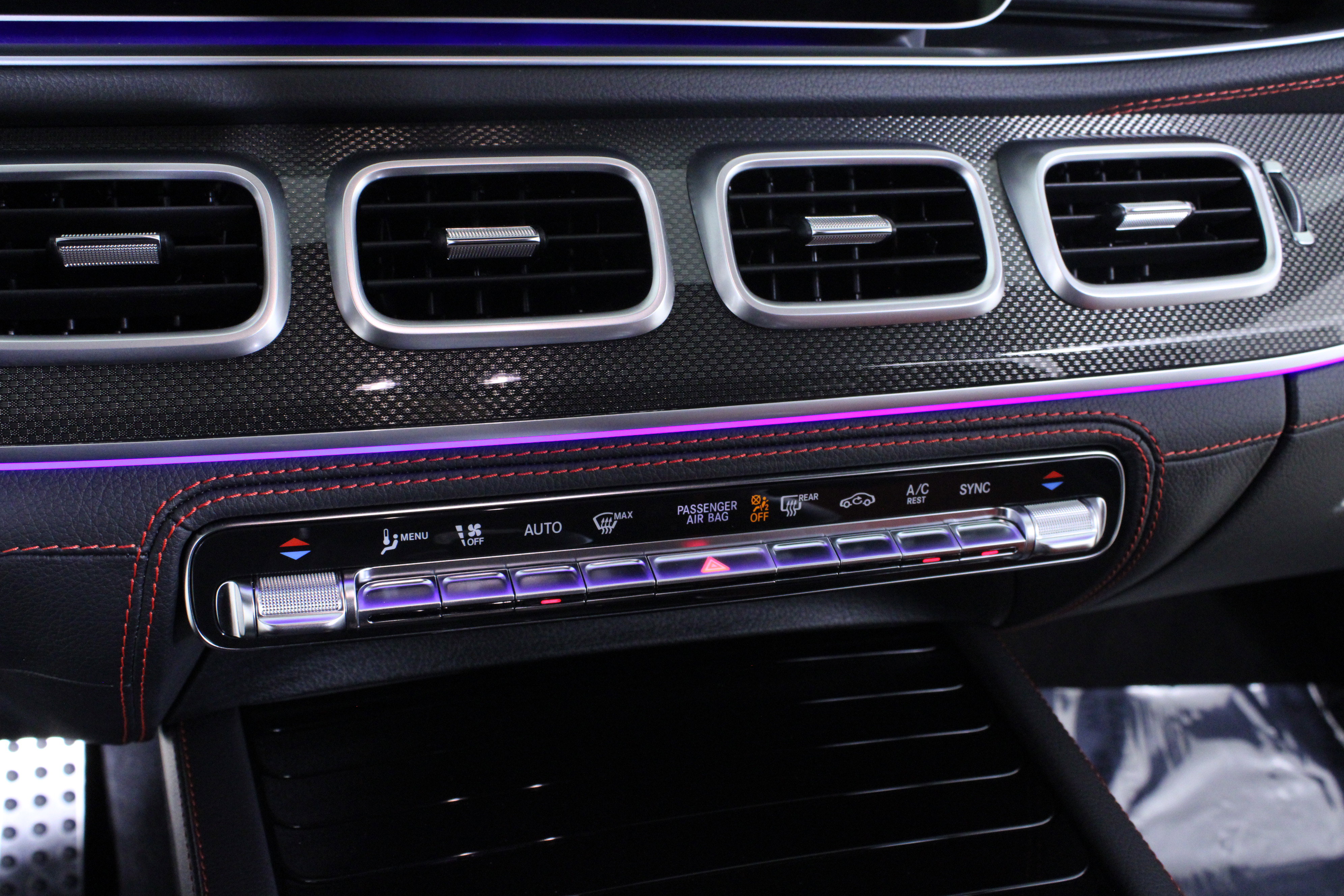 Used 2023 Mercedes-Benz GLE 53 AMG 4MATIC image 35