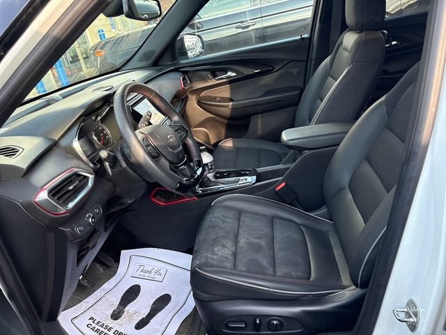 Used 2022 Chevrolet TrailBlazer RS w/ Sun and Liftgate Package AWD/4WD image 7