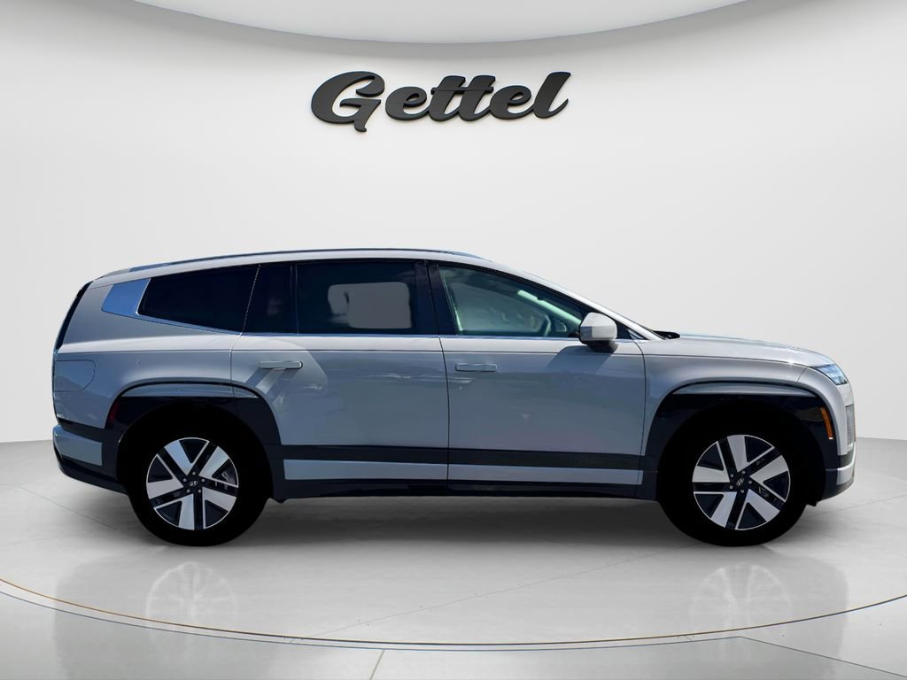 New 2026 Hyundai Ioniq 9 SEL image 9