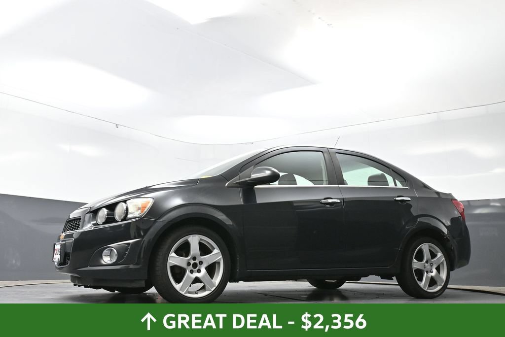 Used 2014 Chevrolet Sonic LTZ FWD image 52