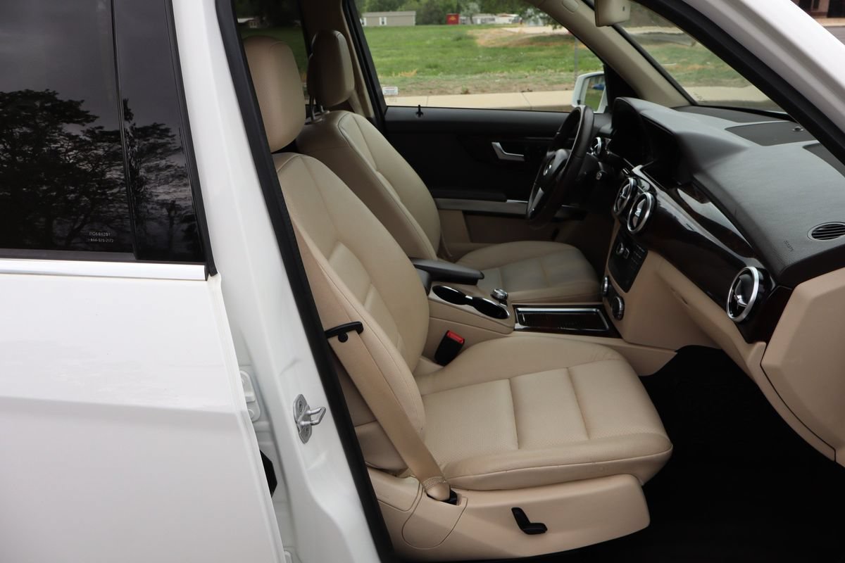 Used 2013 Mercedes-Benz GLK 250 BlueTEC 4MATIC image 22