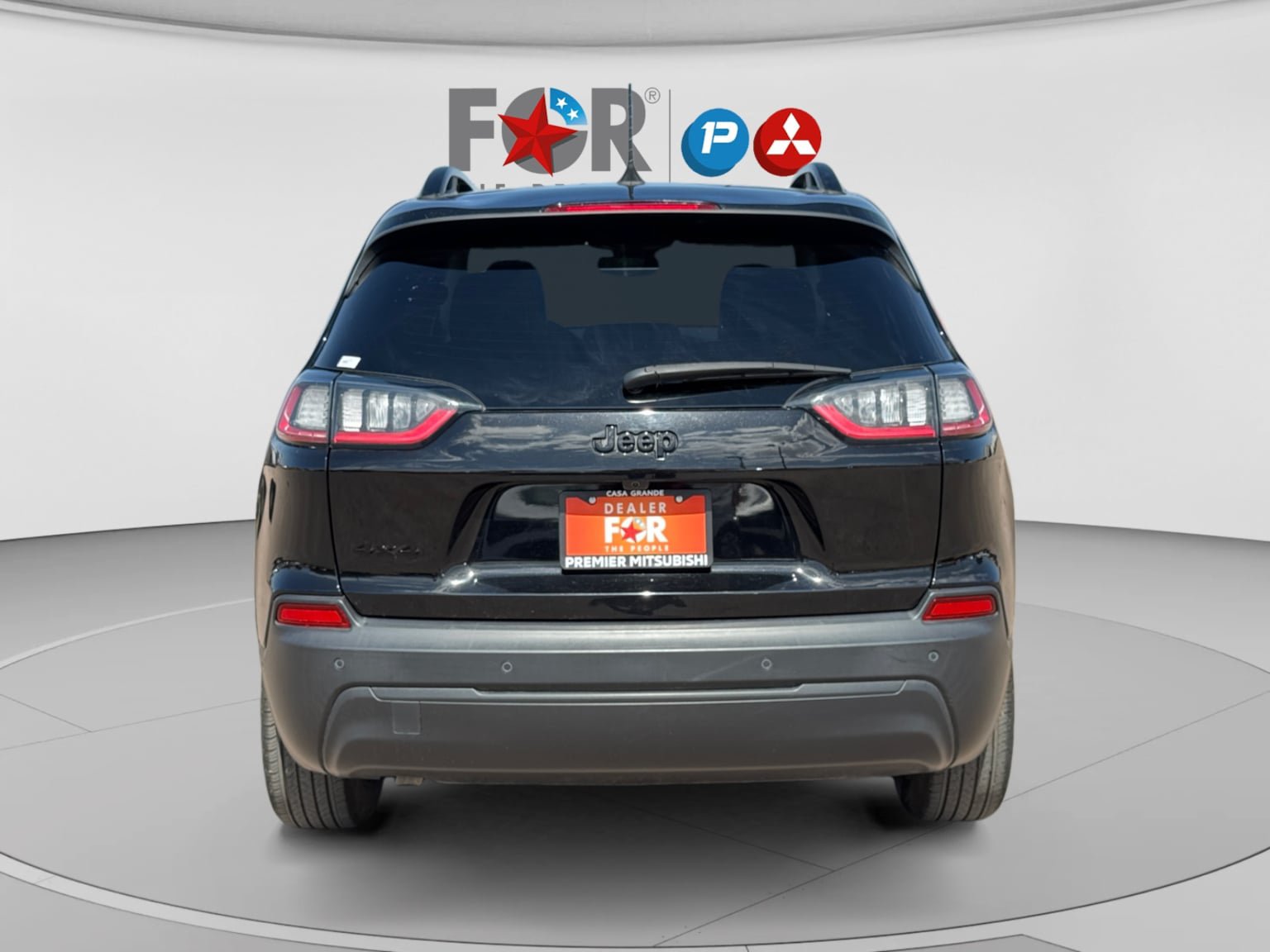 Used 2023 Jeep Cherokee Altitude Lux AWD/4WD image 4