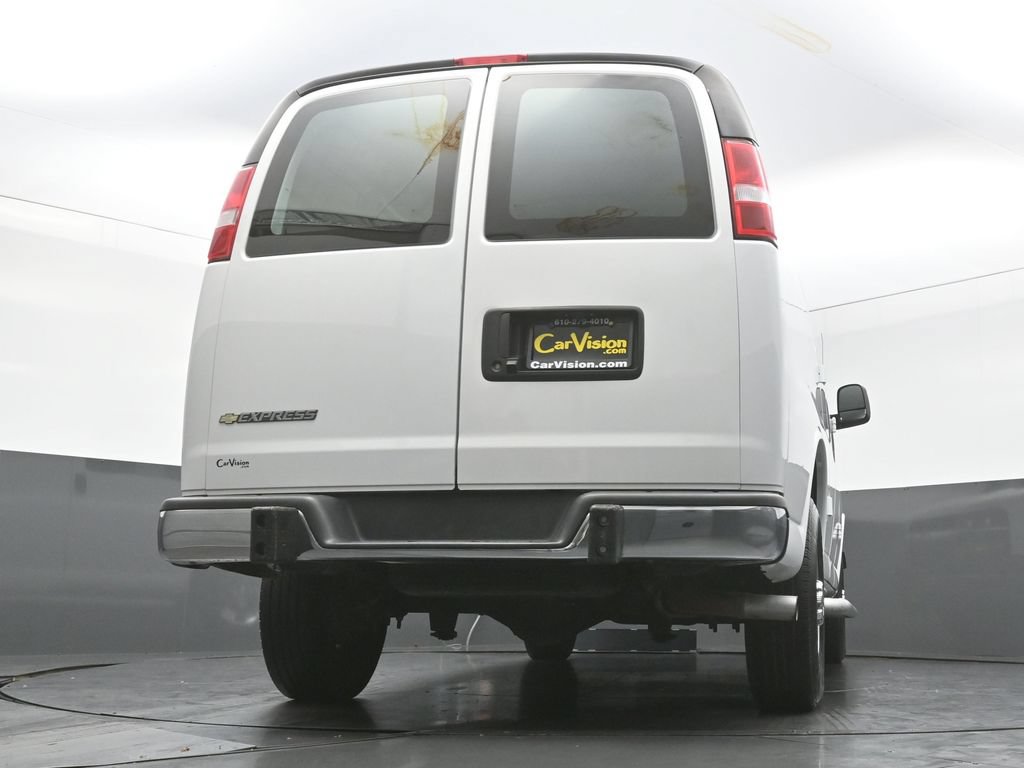 Used 2024 Chevrolet Express 2500 w/ Driver Convenience Package RWD image 41