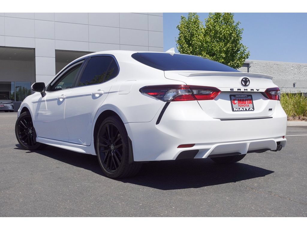 Used 2023 Toyota Camry SE FWD image 8