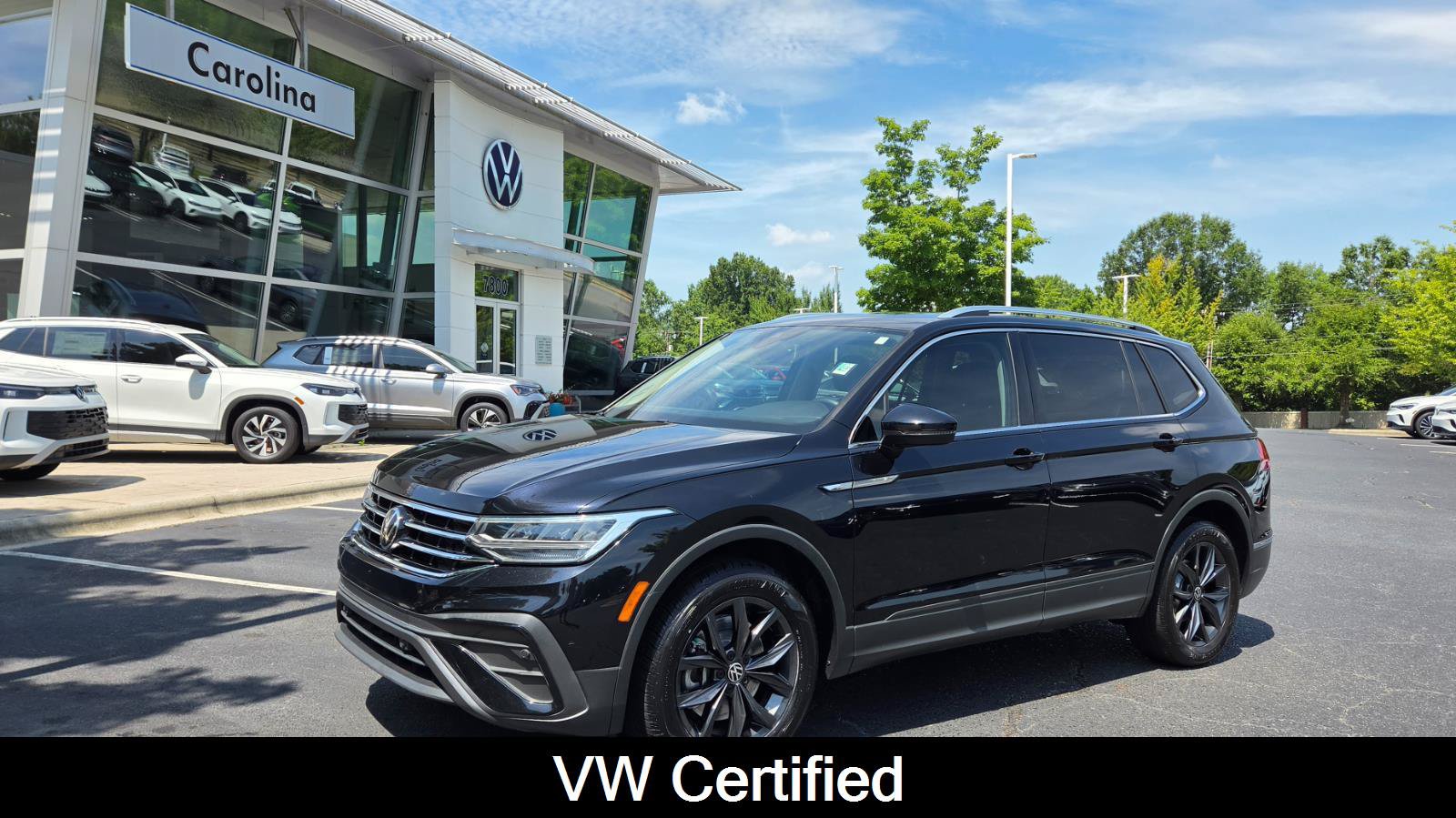 Certified 2023 Volkswagen Tiguan SE w/ Panoramic Sunroof Package