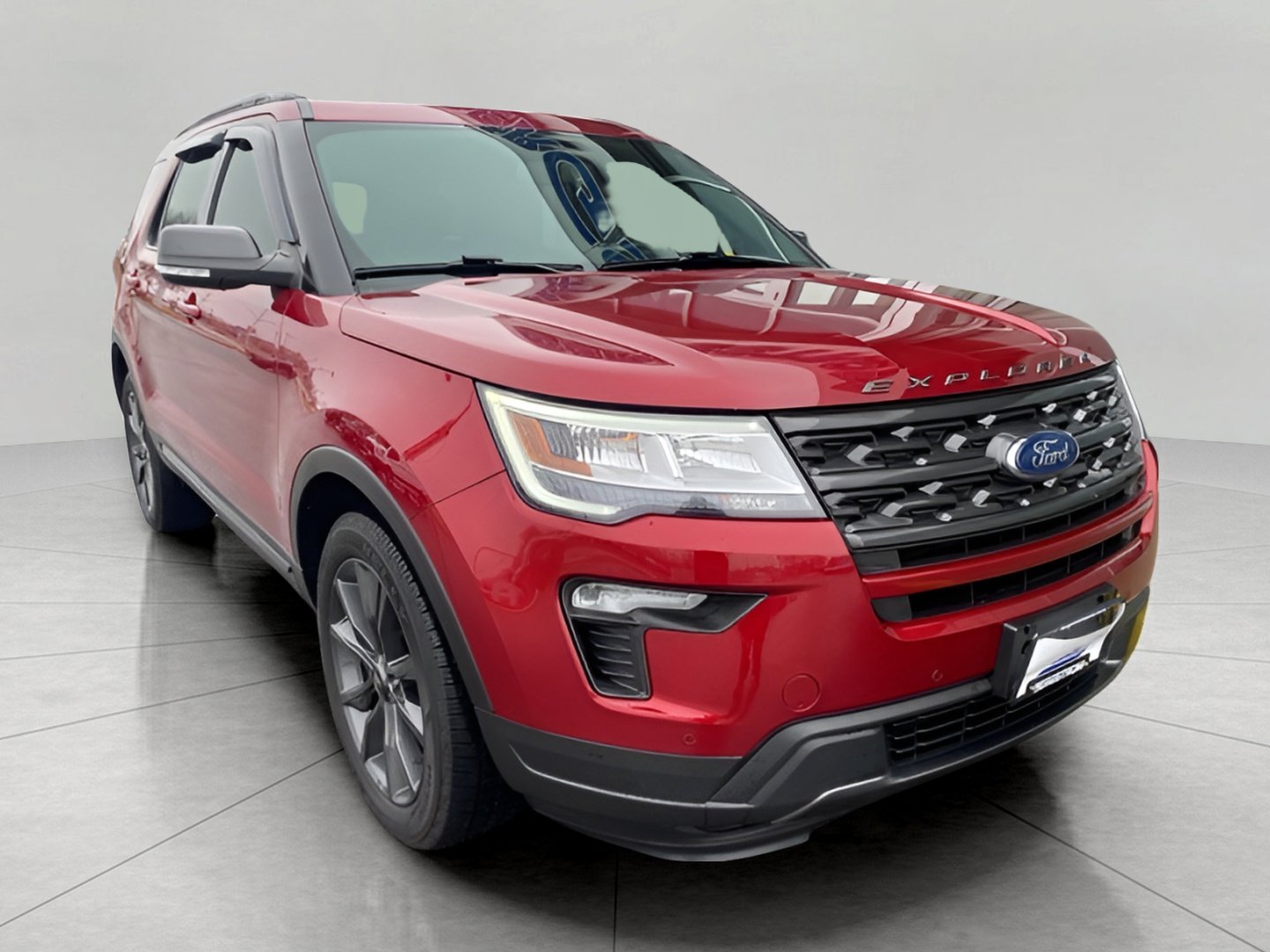 Certified 2018 Ford Explorer XLT w/ Equipment Group 202A