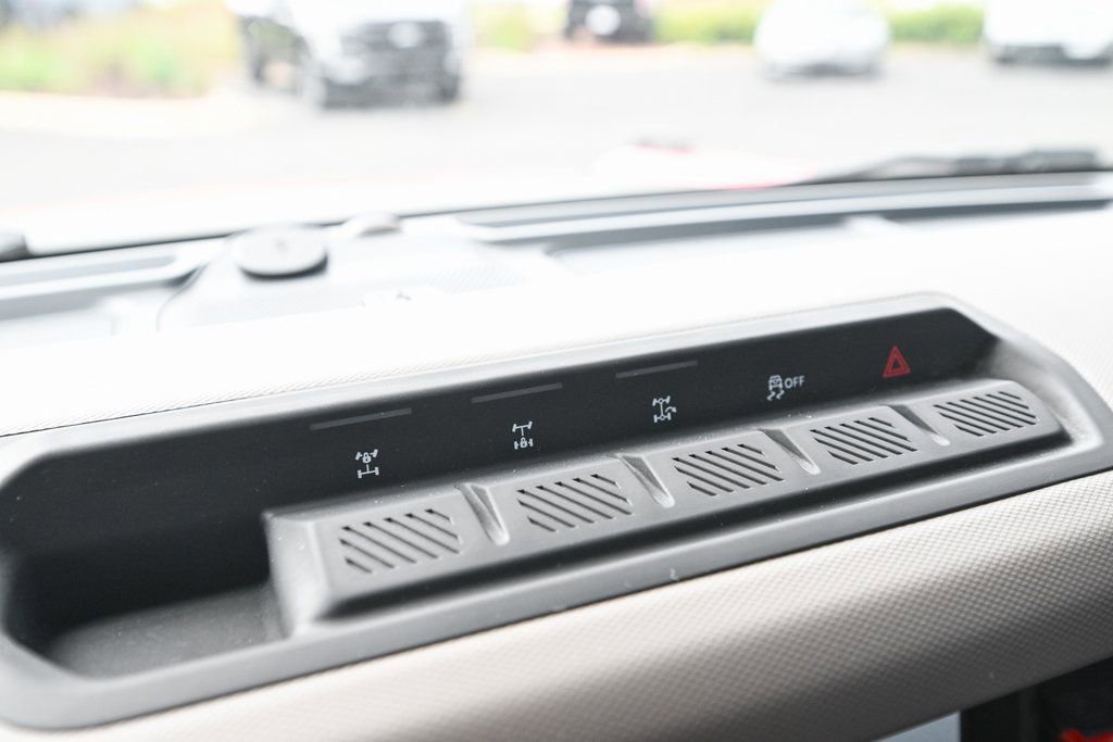 Certified 2022 Ford Bronco Wildtrak image 38