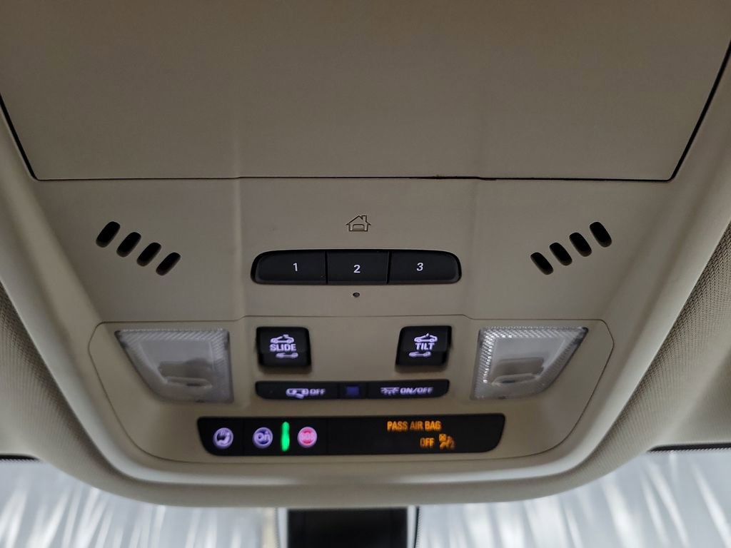 Used 2021 Buick Enclave Essence w/ Sound and Sites Package image 20