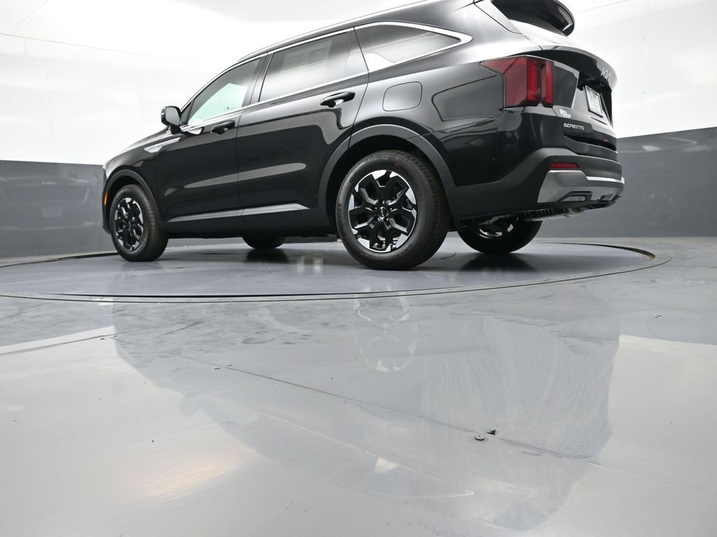 New 2026 Kia Sorento S w/ S Panoramic Sunroof Package FWD image 33