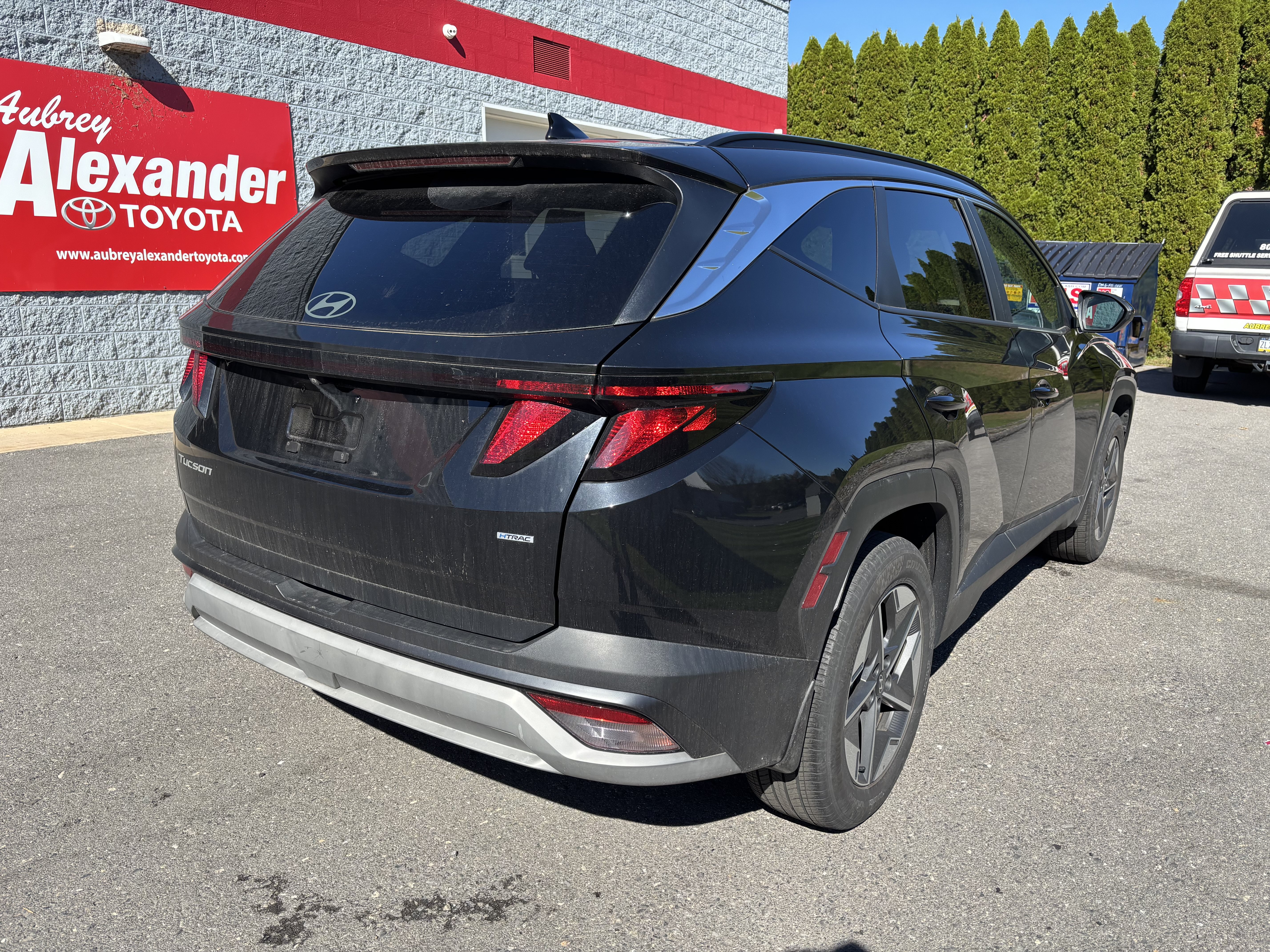 Used 2025 Hyundai Tucson SEL AWD/4WD image 3