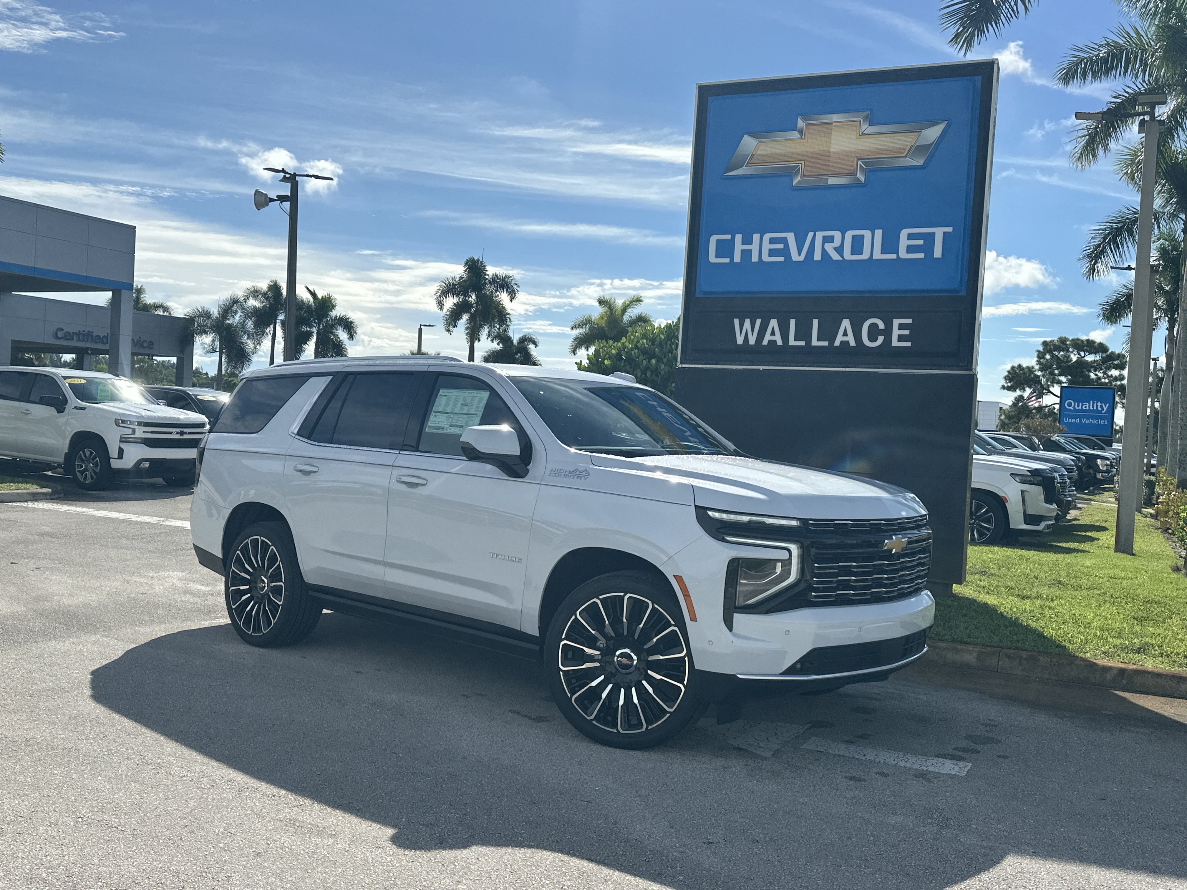 New 2026 Chevrolet Tahoe High Country AWD/4WD image 1
