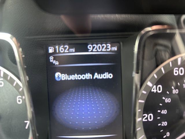 Used 2018 Nissan Titan SV w/ SV Convenience Package image 24