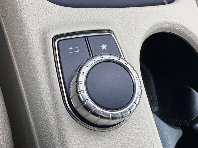 Used 2019 Mercedes-Benz GLA 250 4MATIC image 17