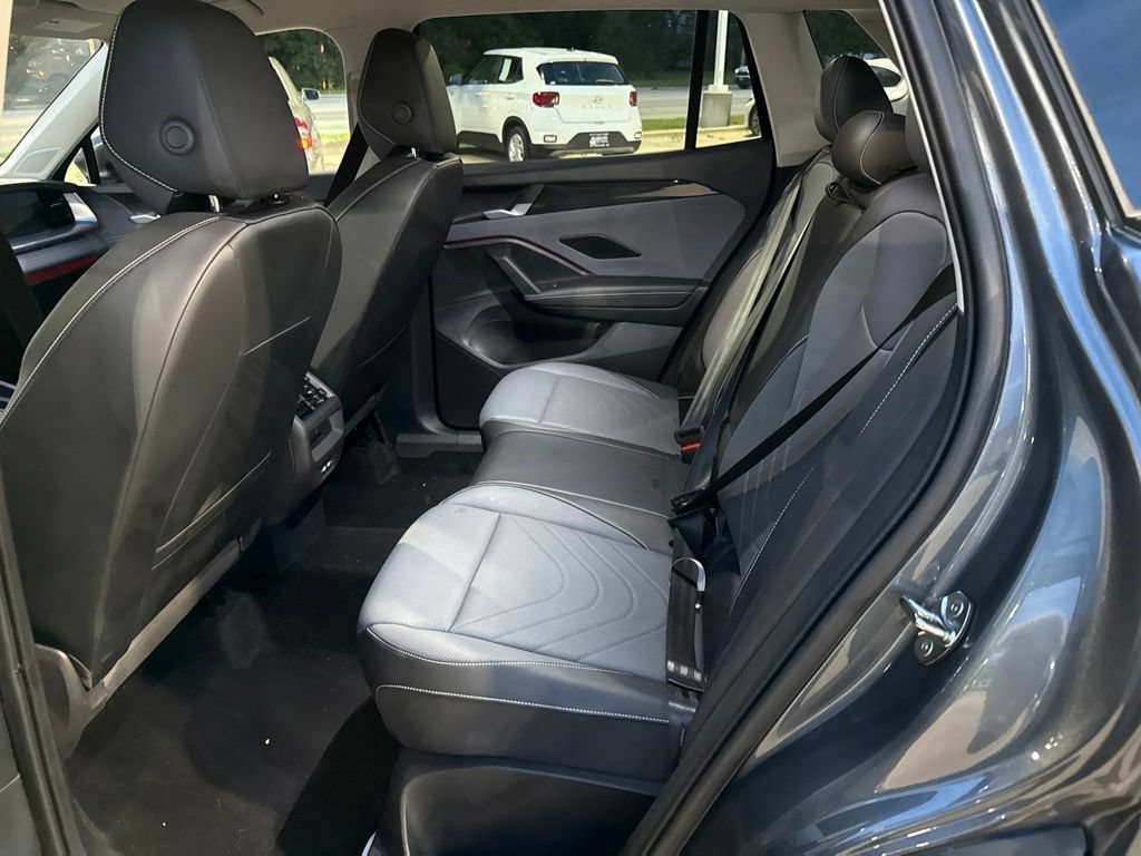 Used 2026 Volkswagen Tiguan SE AWD/4WD image 13