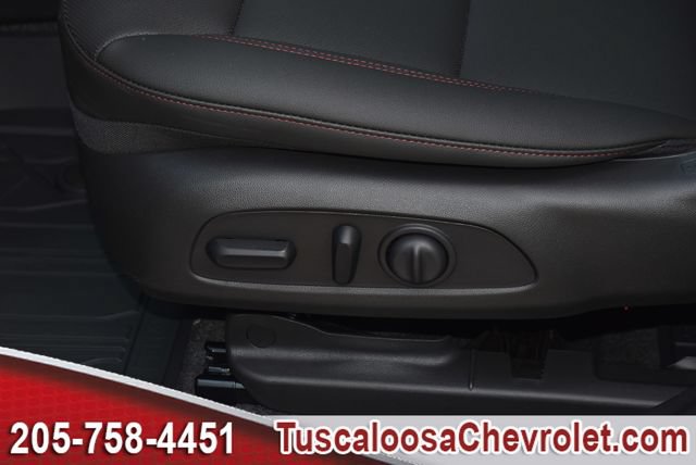 New 2026 Chevrolet Trax RS w/ Sunroof Package FWD image 15