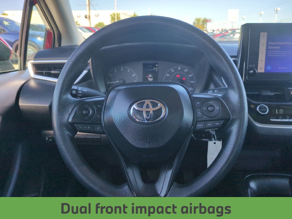 Used 2025 Toyota Corolla LE FWD image 16