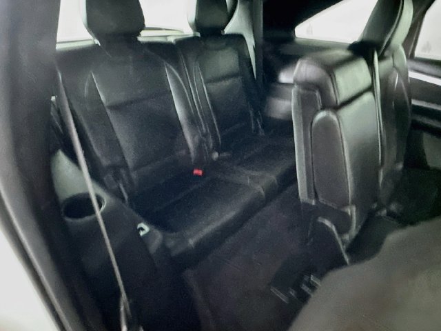 Used 2020 Acura MDX w/ Technology Package AWD/4WD image 10