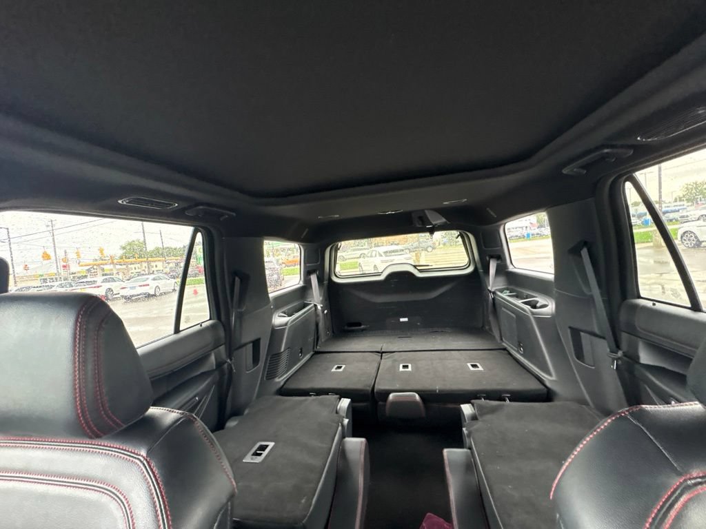 Used 2023 Ford Expedition Limited AWD/4WD image 13