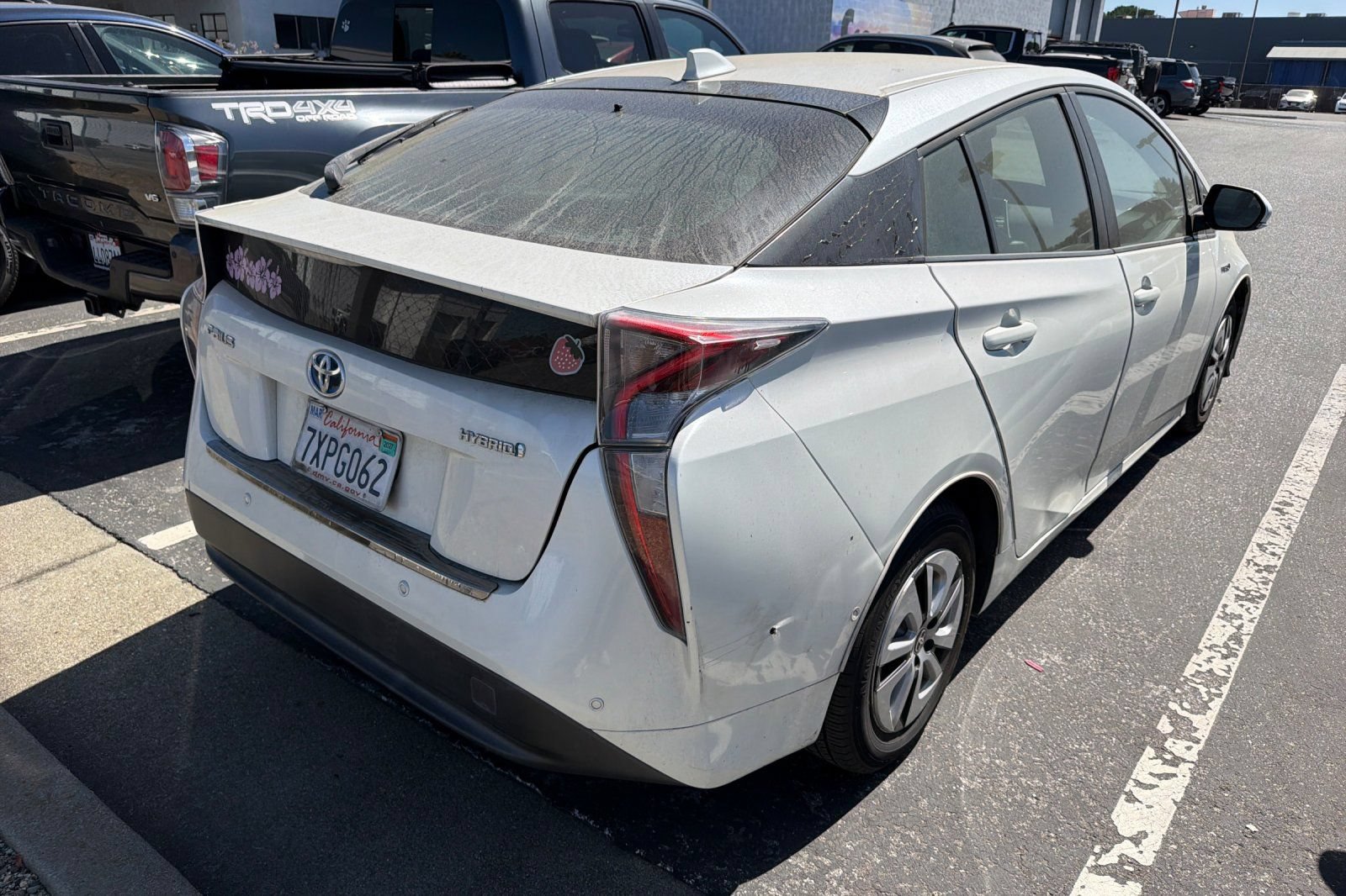 Used 2017 Toyota Prius Four w/ Premium Convenience Package FWD image 5