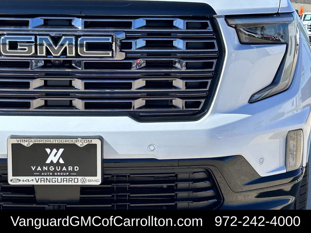 New 2026 GMC Acadia Denali Ultimate w/ LPO, Floor Liner Package AWD/4WD image 8