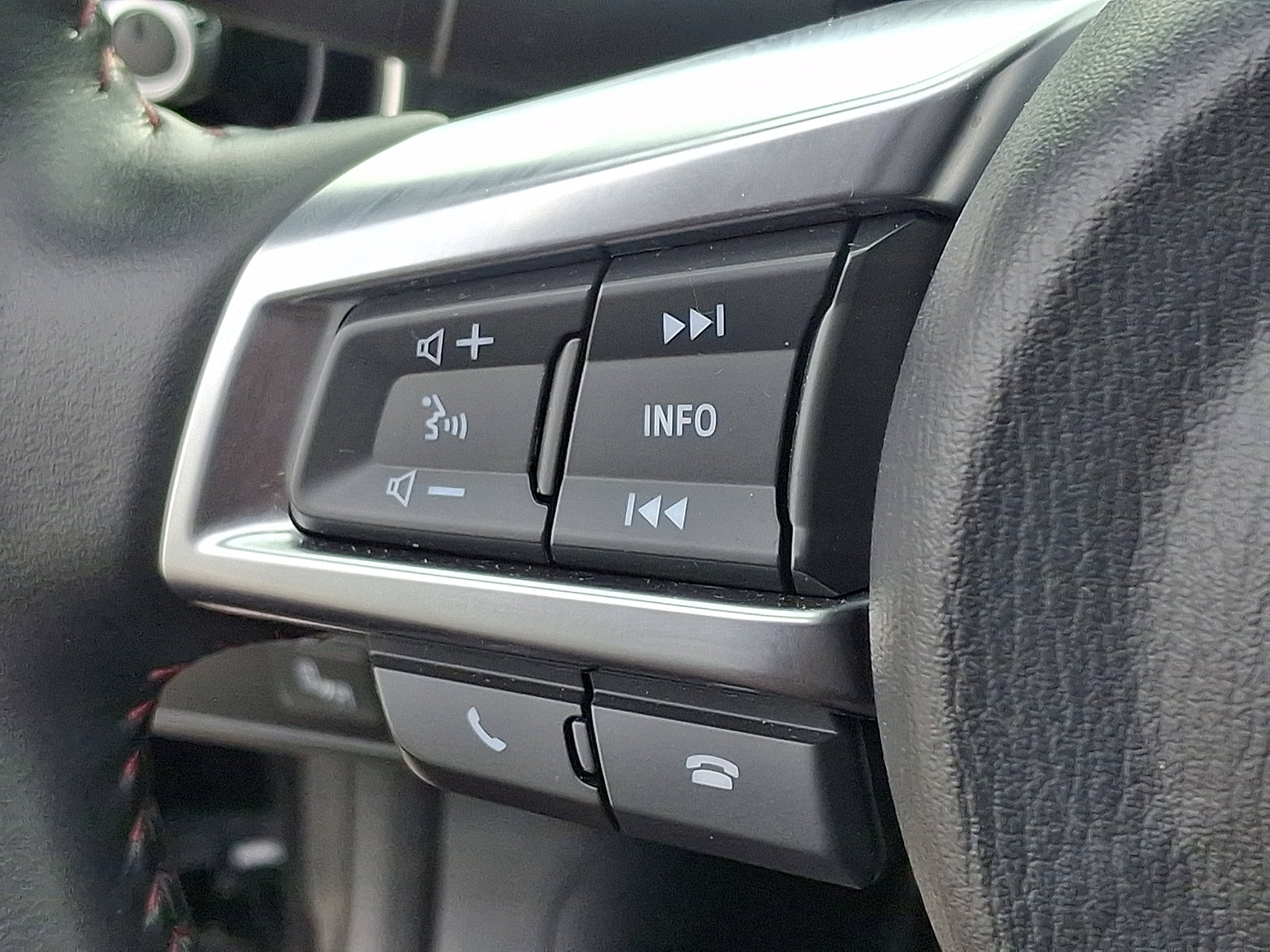 Used 2017 MAZDA MX-5 Miata RF Grand Touring image 19