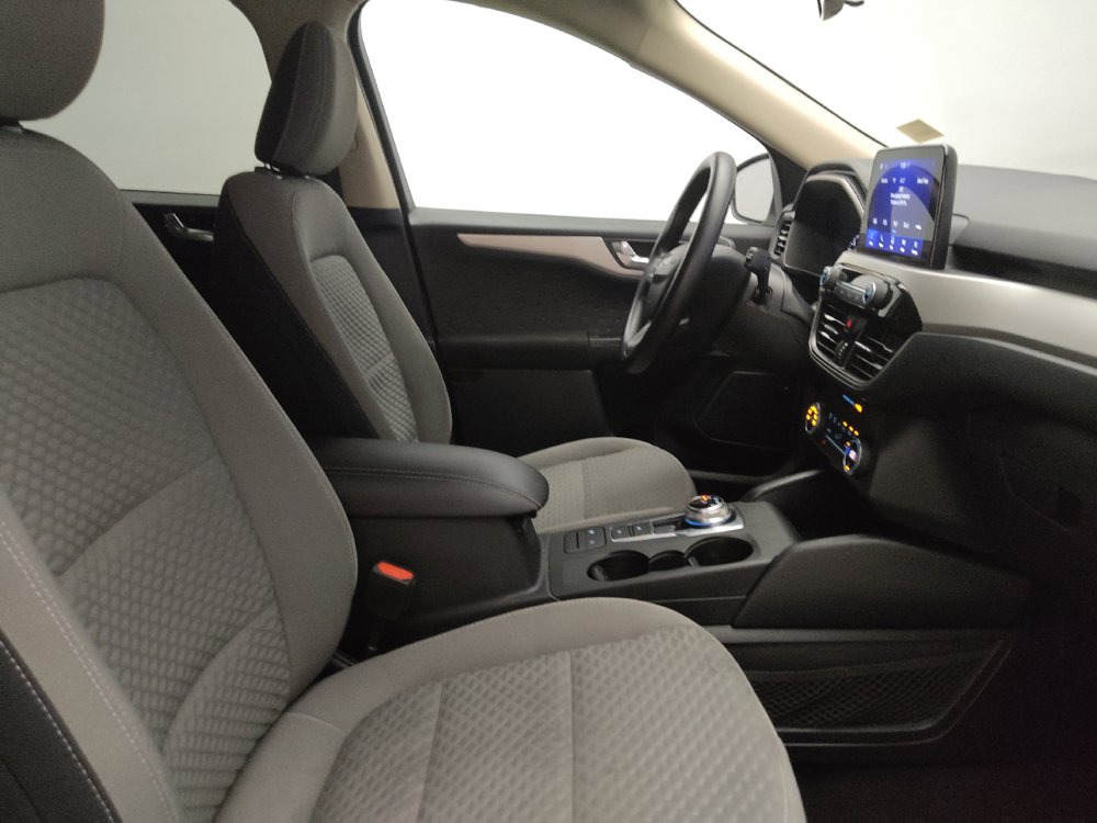 Used 2020 Ford Escape SE FWD image 21