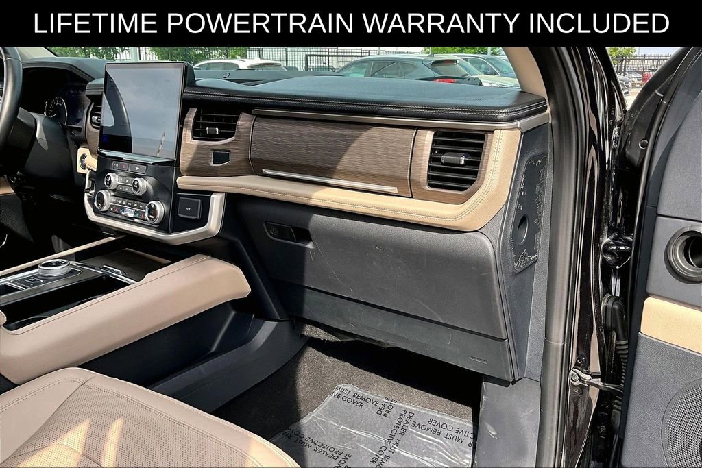 Used 2024 Ford Expedition Limited image 21