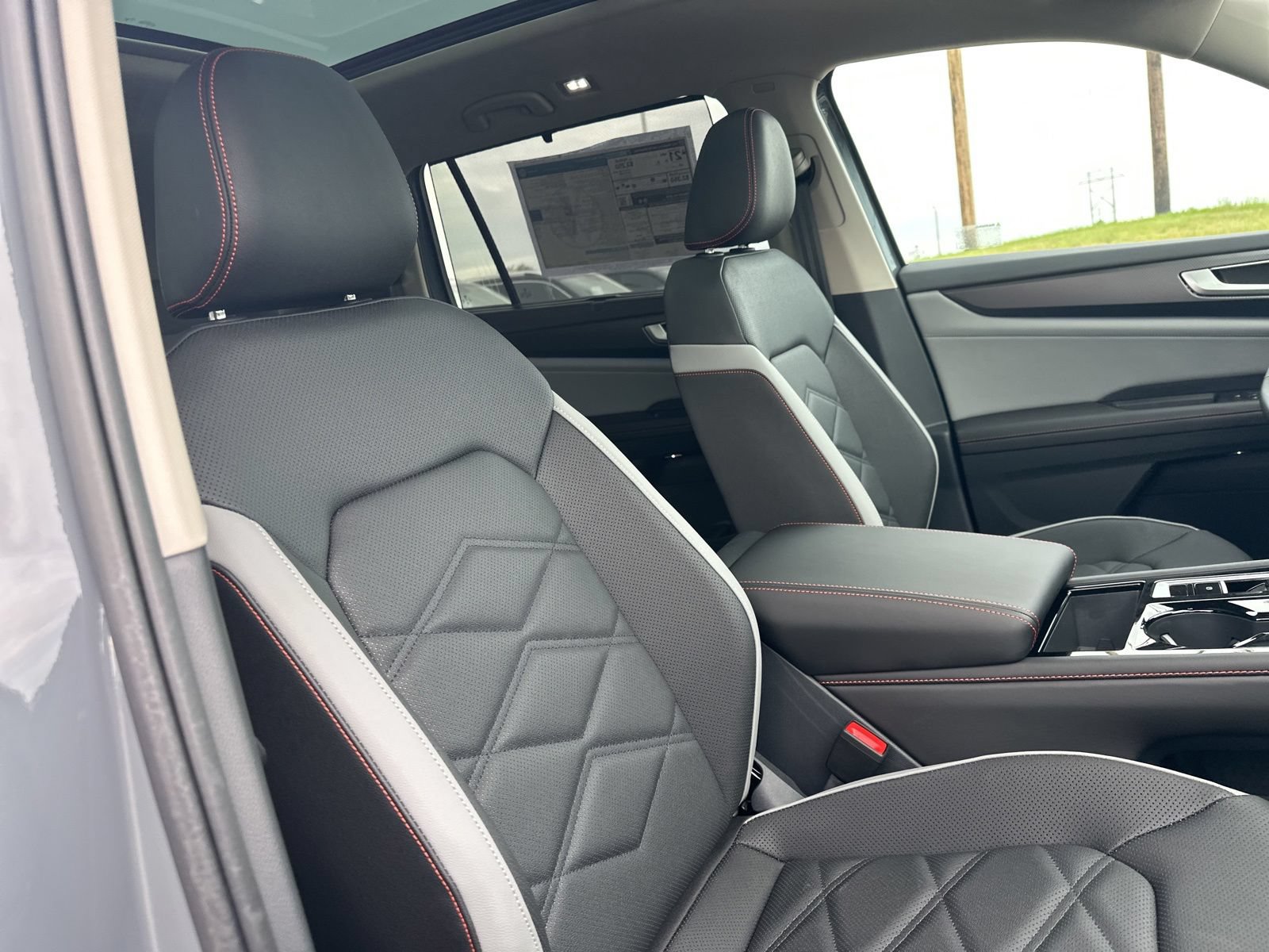New 2026 Volkswagen Atlas Peak Edition AWD/4WD image 43