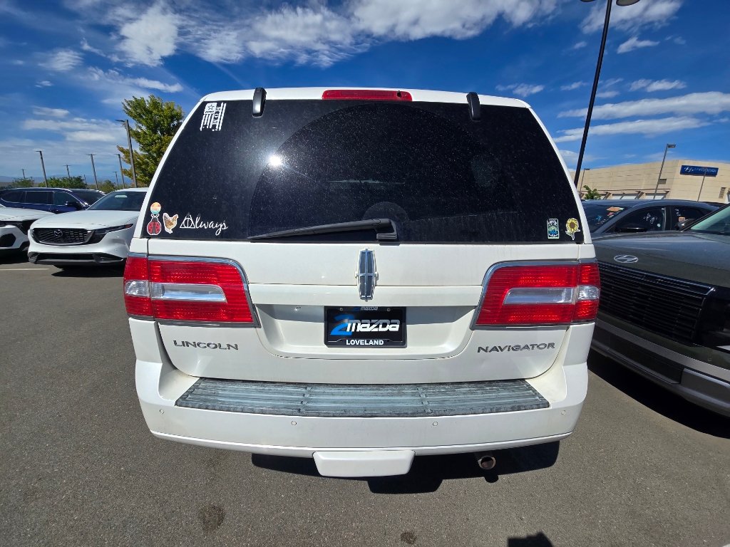 Used 2013 Lincoln Navigator 4WD w/ HD Trailer Tow Pkg image 4