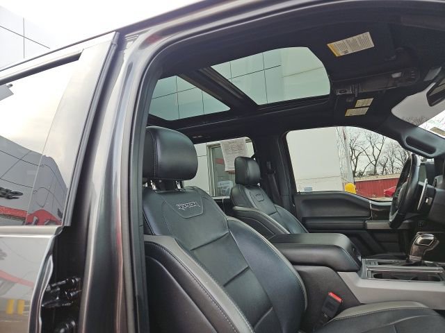 Used 2018 Ford F150 Raptor w/ Equipment Group 802A Luxury image 30