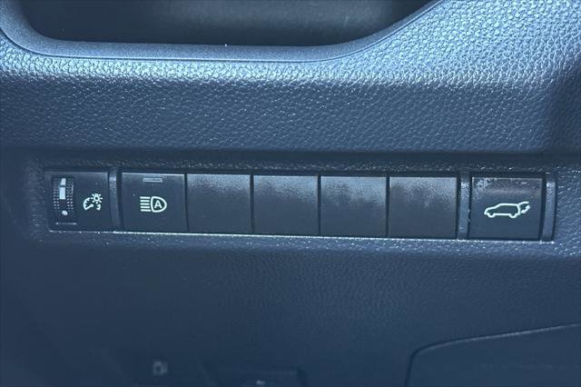 Certified 2023 Toyota RAV4 XLE w/ Convenience Package image 30