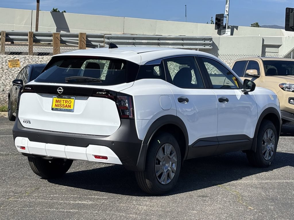 New 2026 Nissan Kicks S image 4