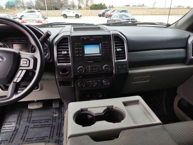 Used 2017 Ford F250 XLT image 15