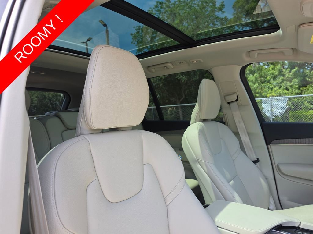 Used 2023 Volvo XC90 B6 Core w/ Protection Package Premier AWD/4WD image 15