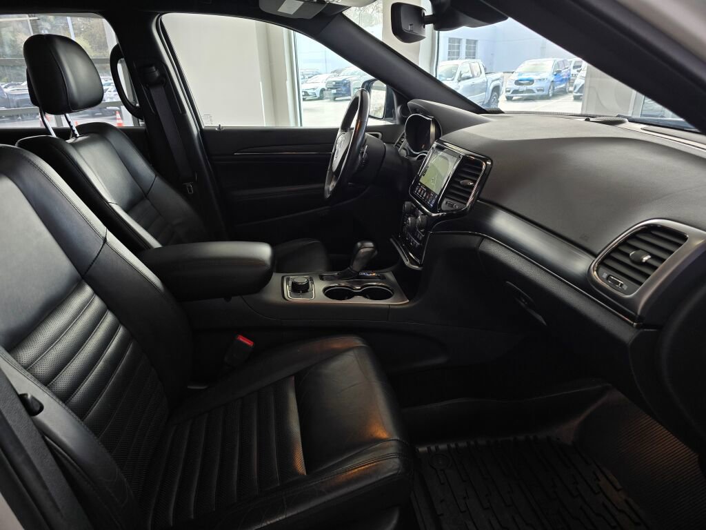 Used 2020 Jeep Grand Cherokee Limited X image 48