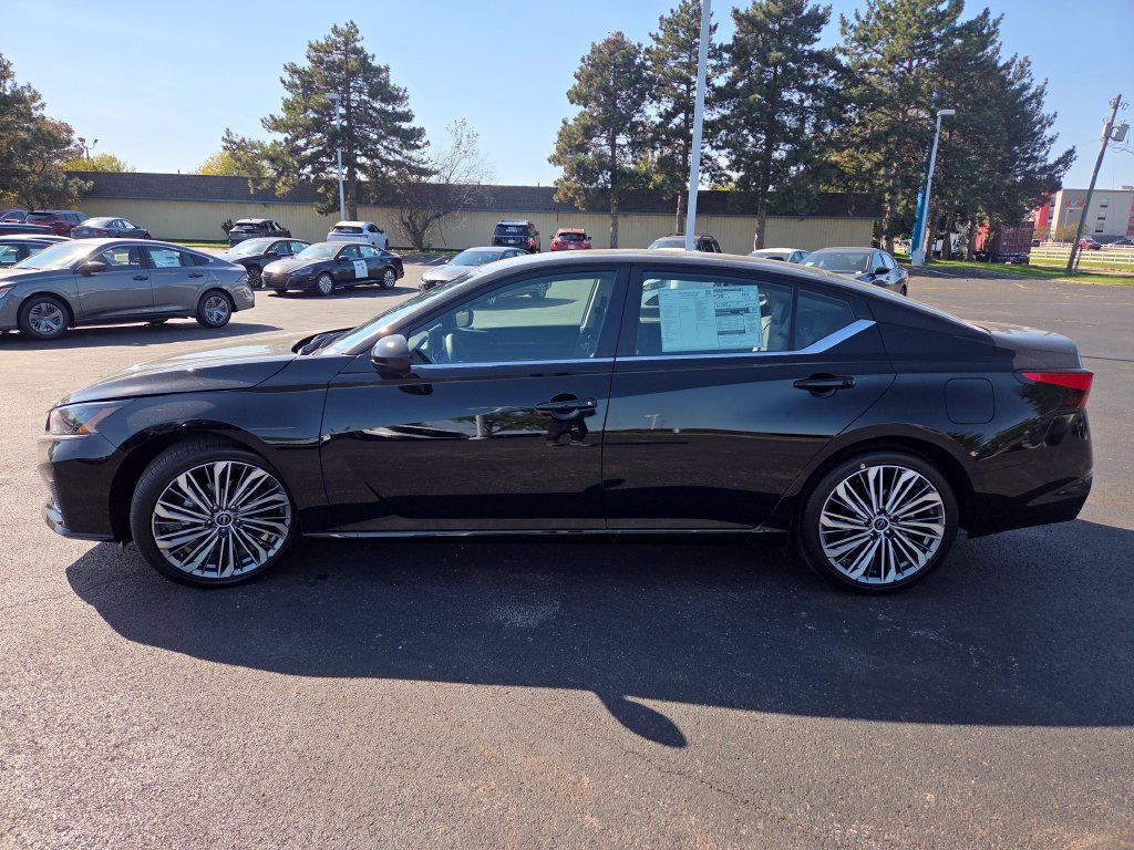 New 2026 Nissan Altima 2.5 SV FWD image 20