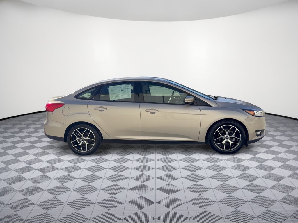 Used 2018 Ford Focus SEL FWD image 8